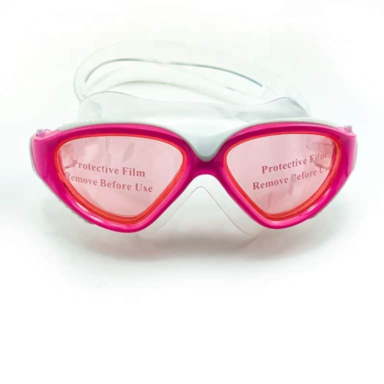 Silicone swimming goggles with a comfortable silicone gasket and strap ...